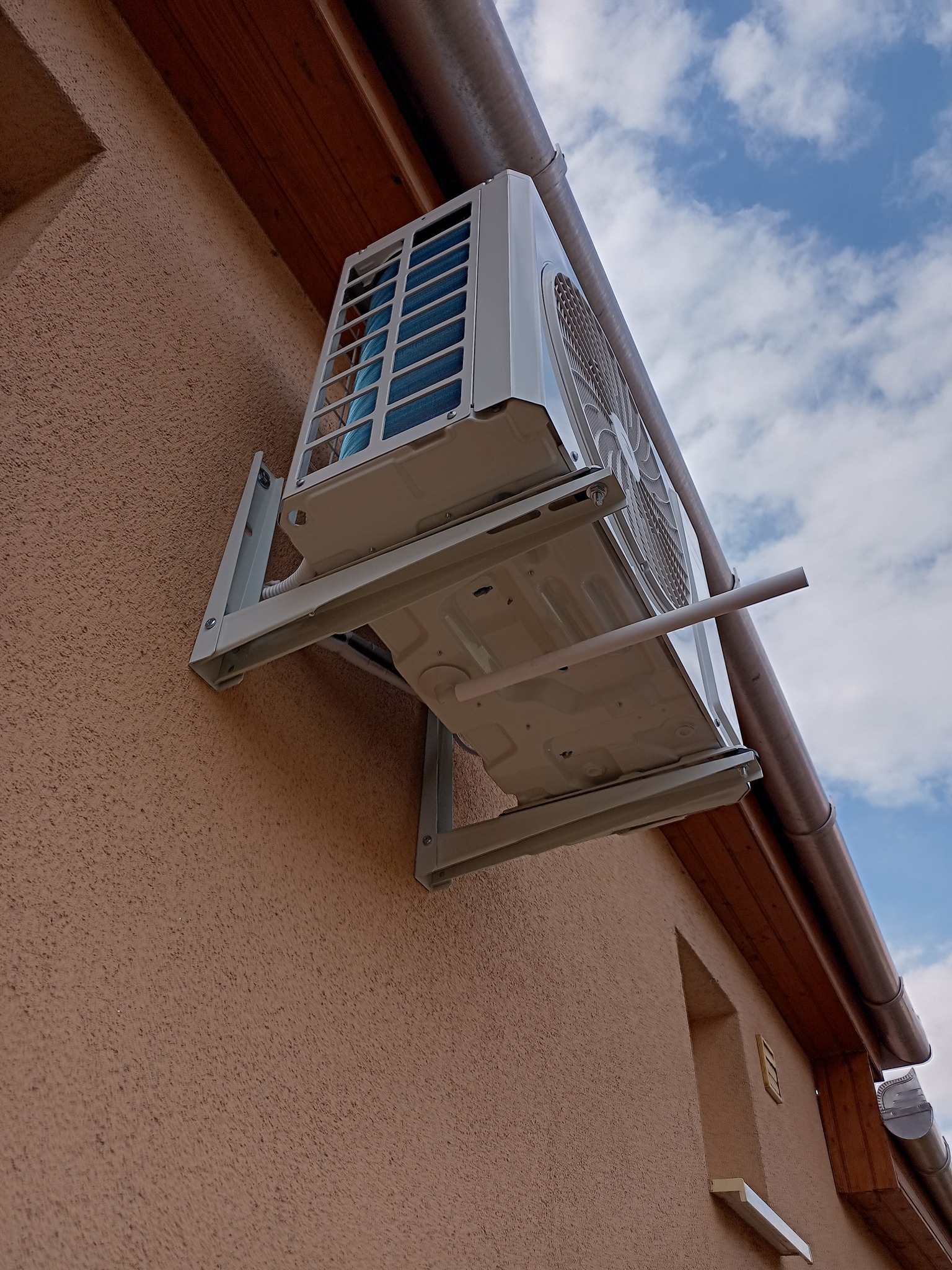 480653514_1023709856444660_899441653548564248_n Referenciák