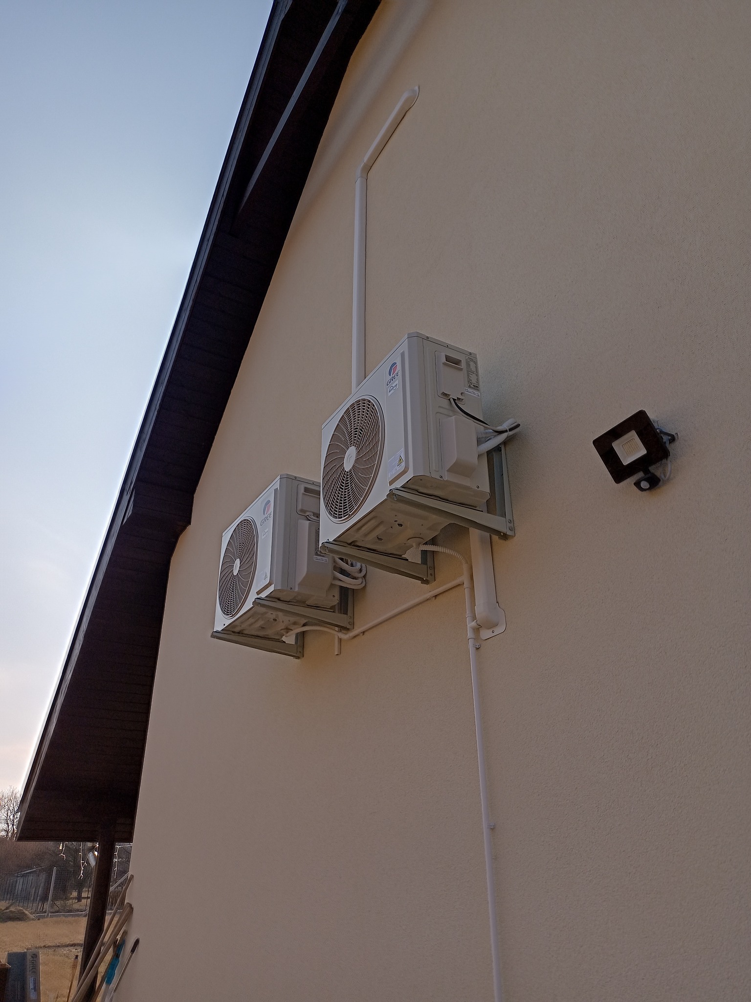 480663697_1023709859777993_5293504965795960993_n Referenciák