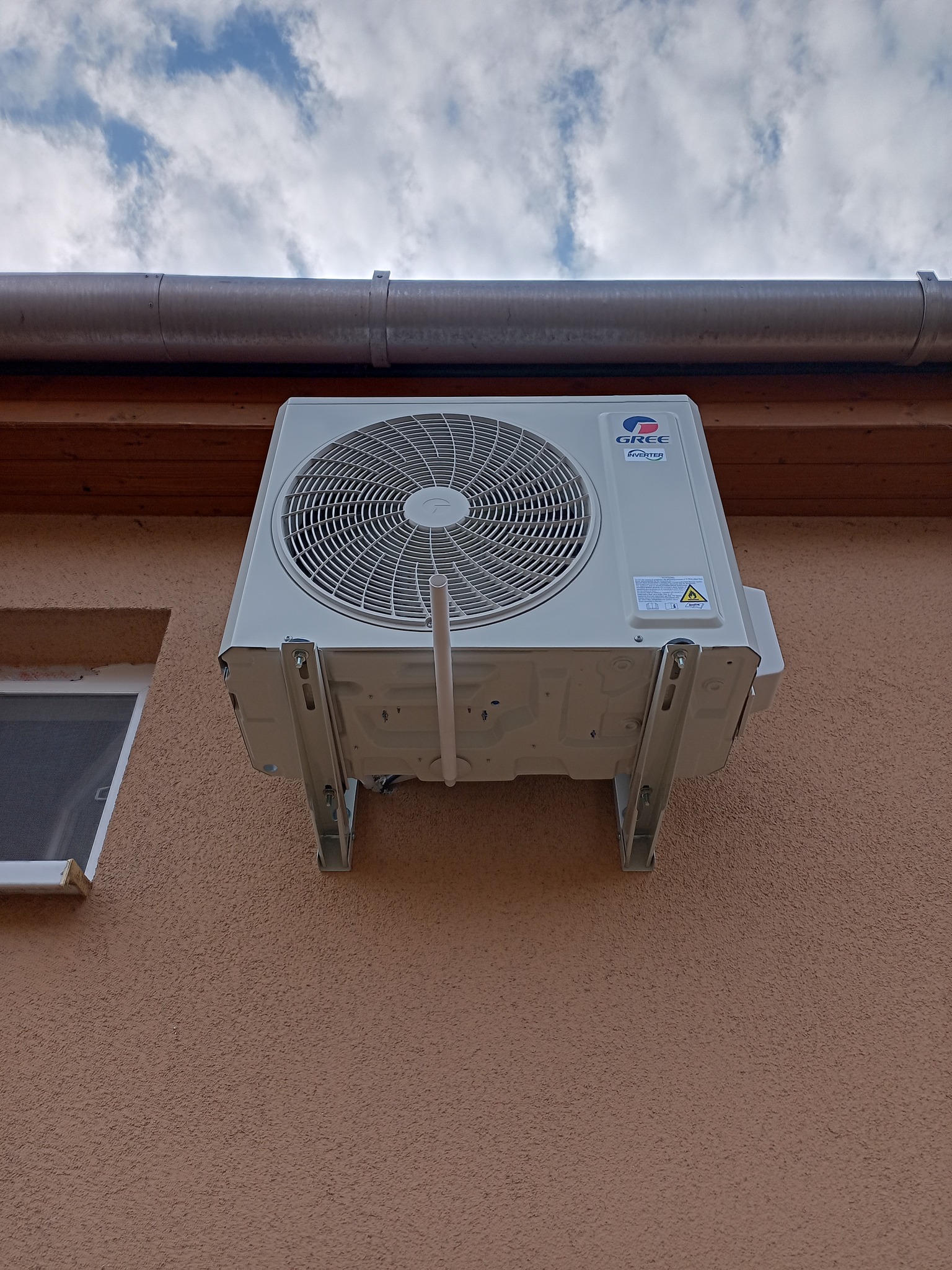 480813338_1023709873111325_107889565611062251_n Referenciák