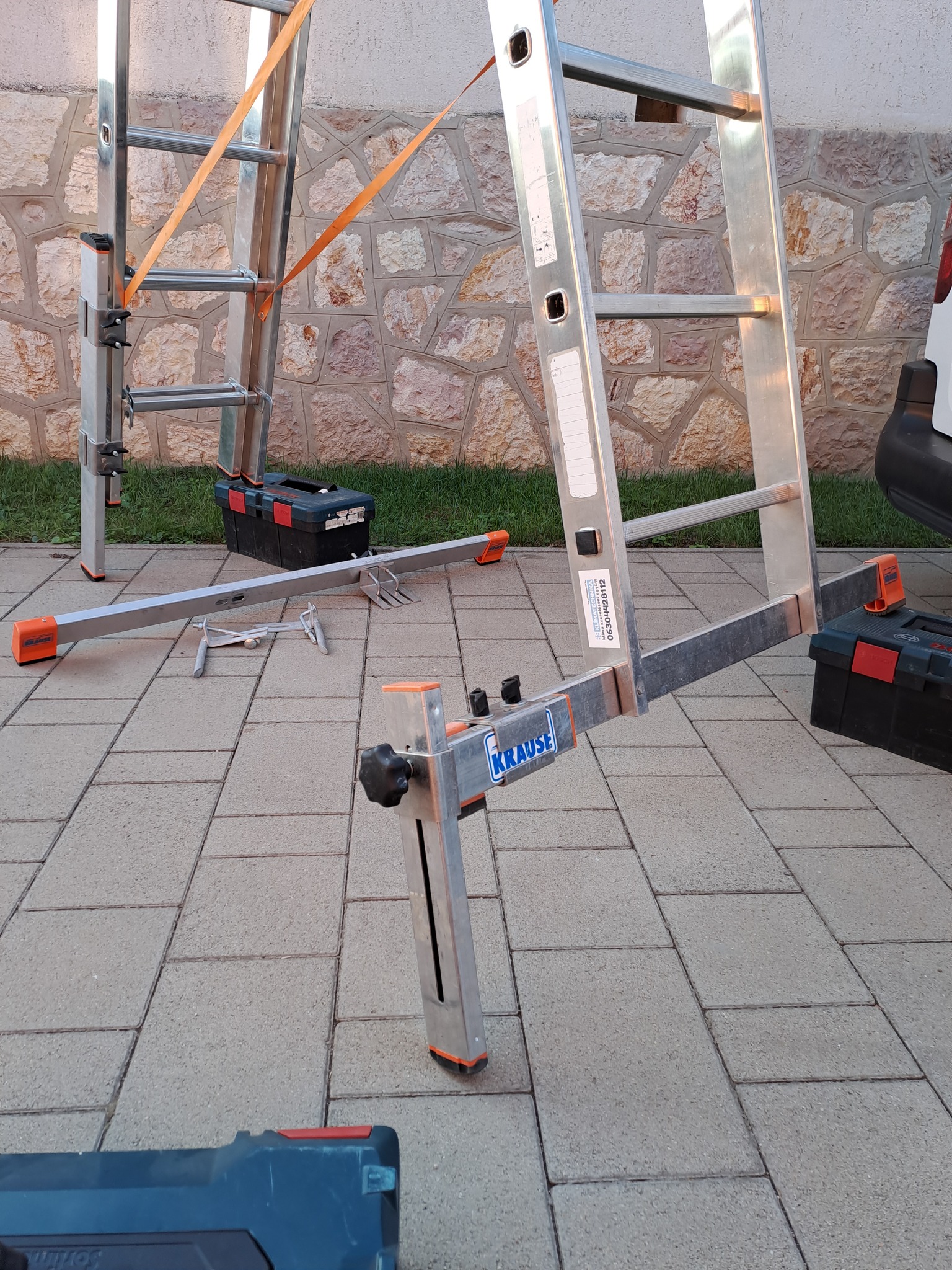 486021581_1050150837133895_1976323886065132501_n Rólunk / Felszerelés, szerszámok, gépek