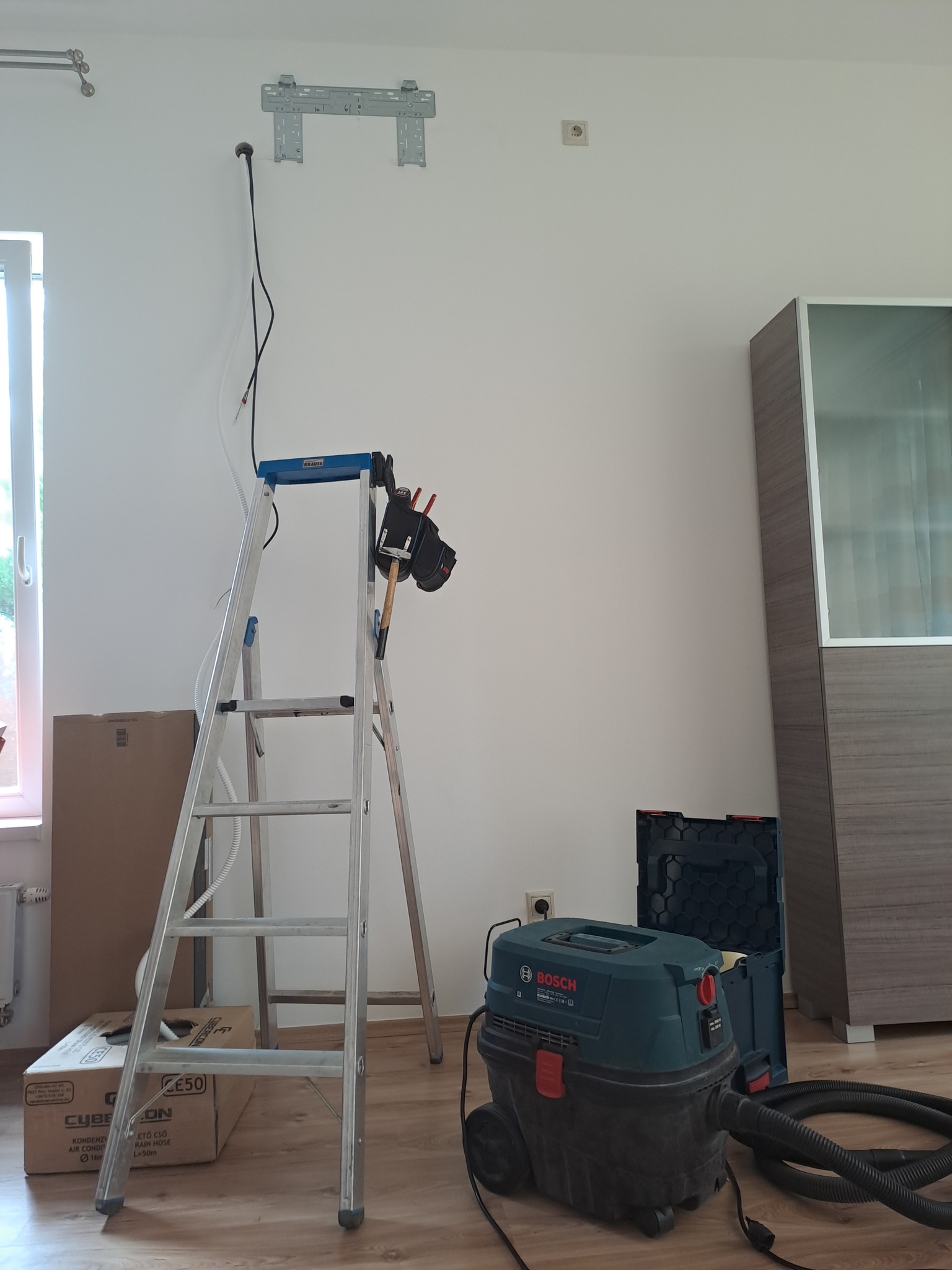 515270288_1148749377274040_2406147699153906911_n Referenciák