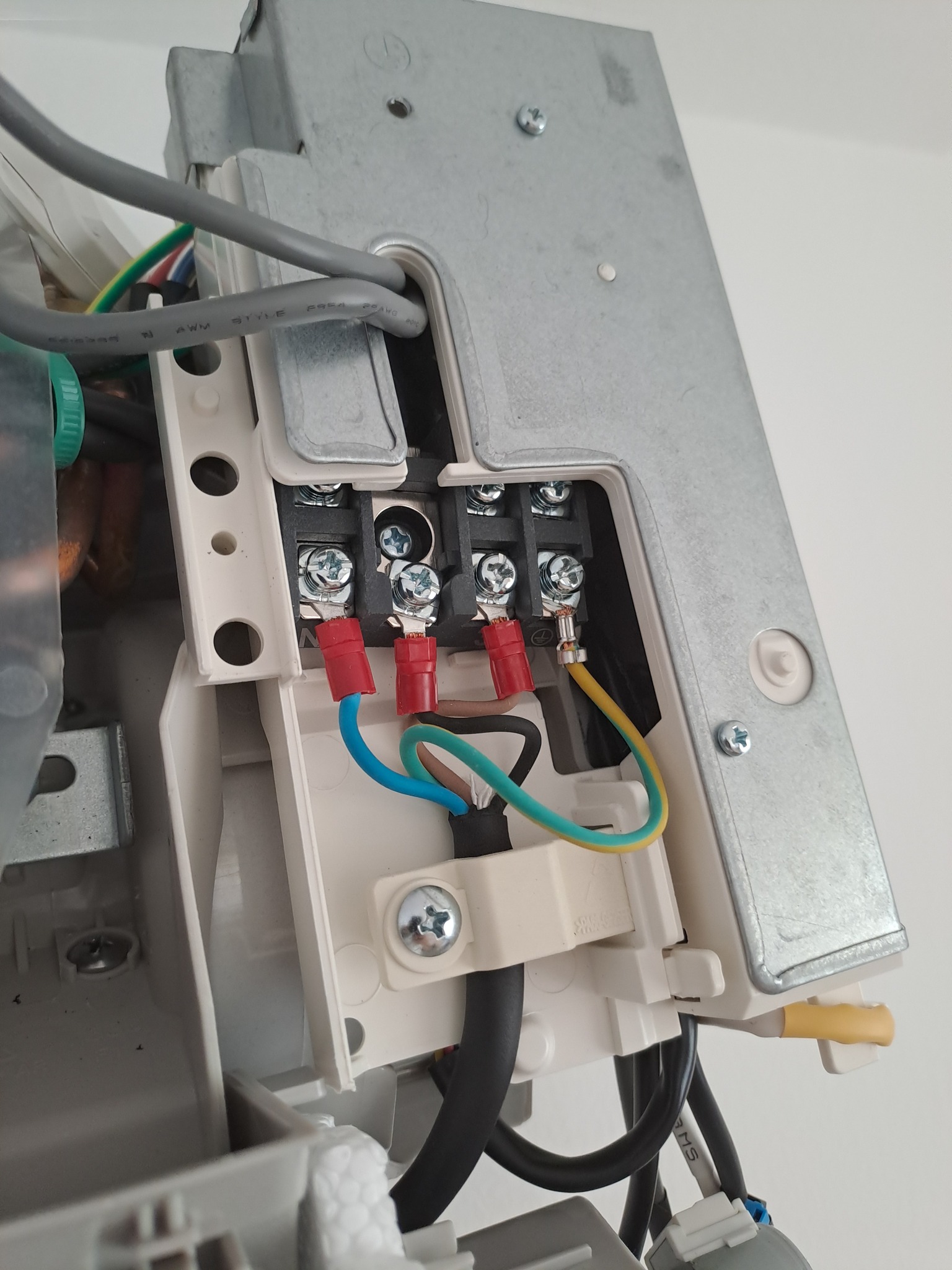 524497946_1148750093940635_2588263879569957506_n Referenciák