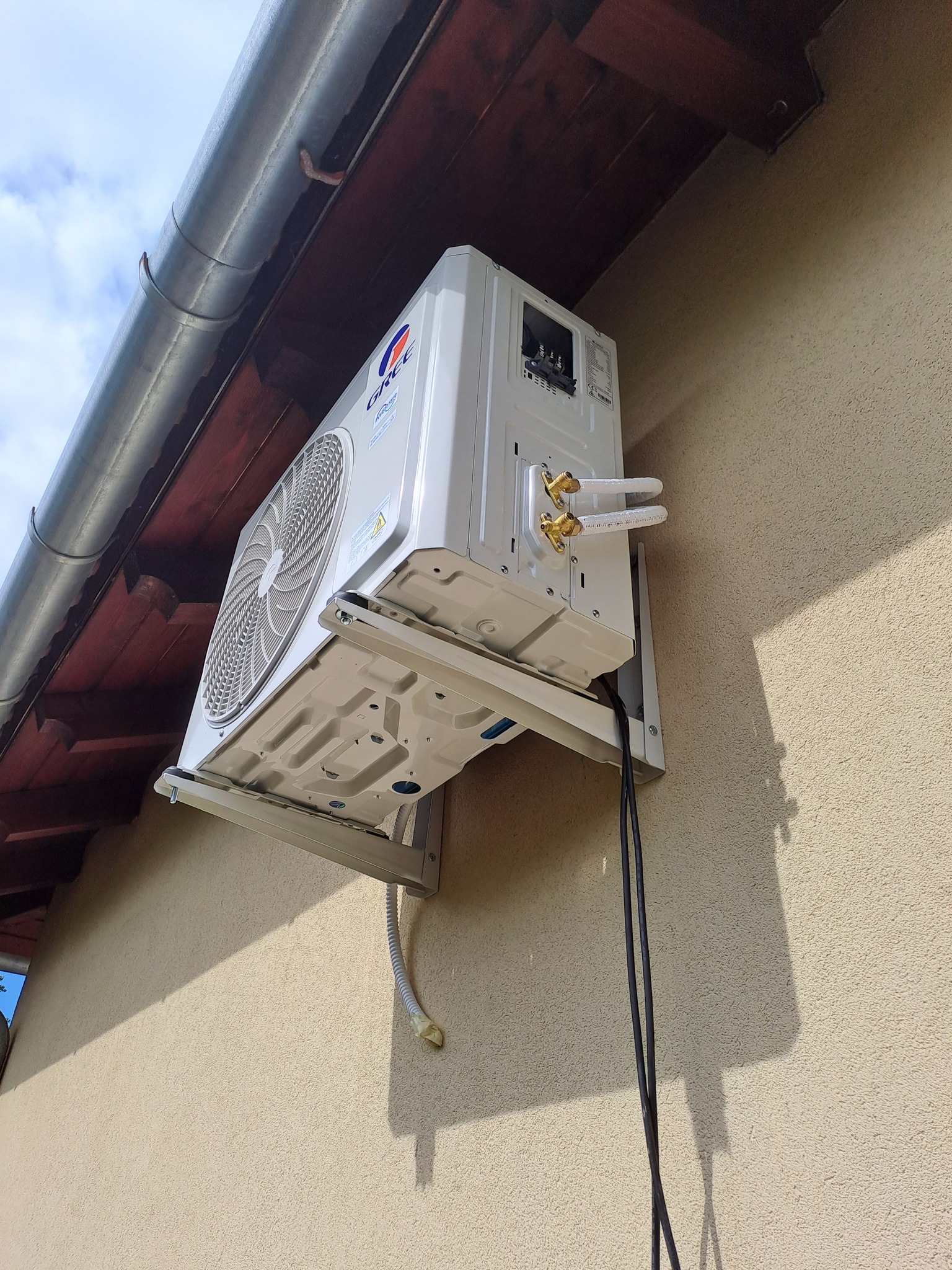 524985582_1148760213939623_3122183509655351550_n Referenciák